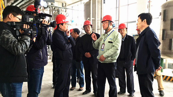 成都市人民当局孔晓宏市长一行调研成都公司